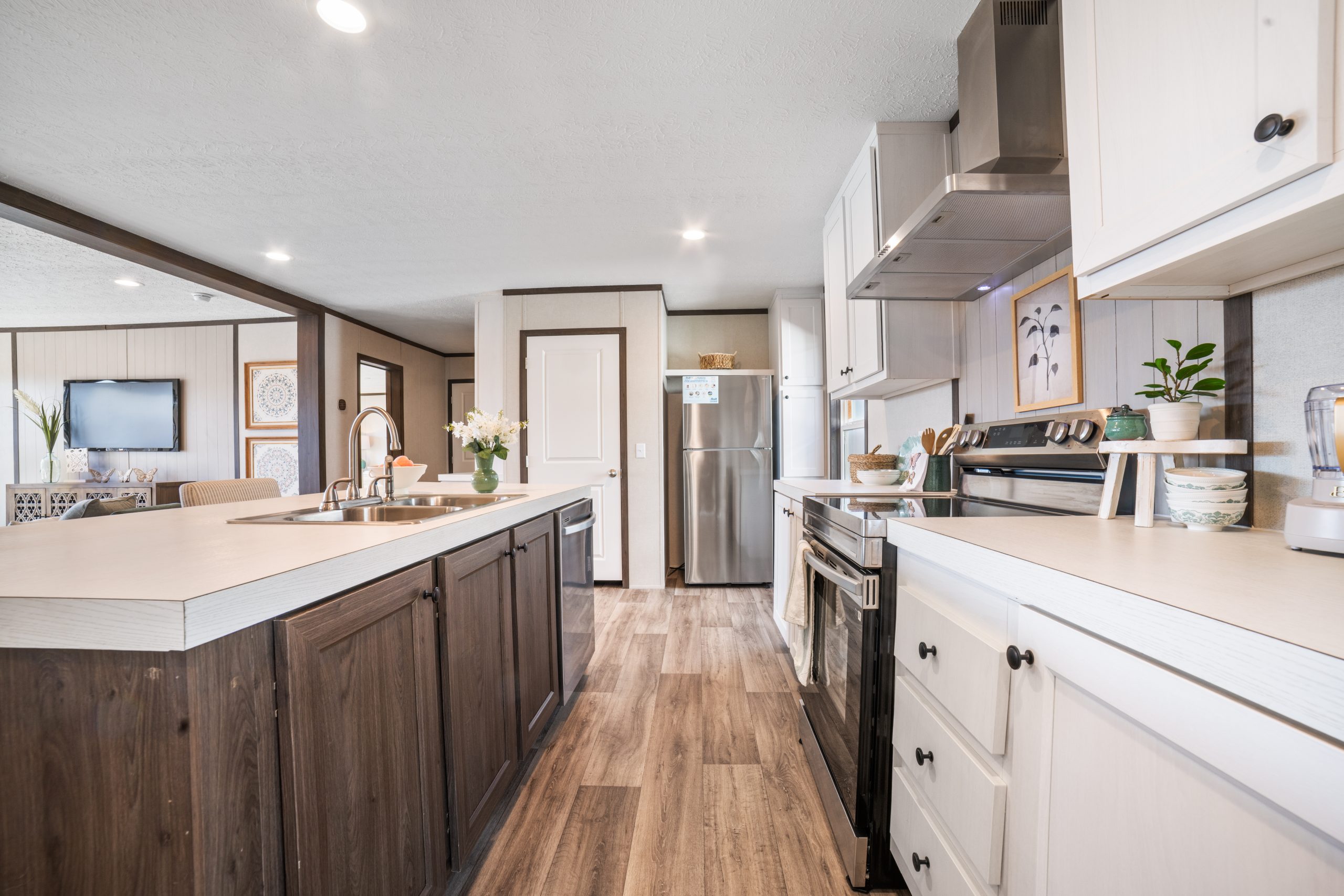 Empower — Kitchen