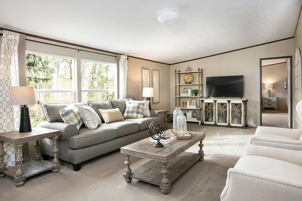 Triumph — Living room